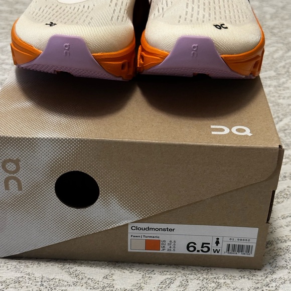 On cloud - cloudmonster - Picture 8 of 10